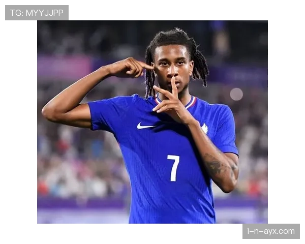 萨内展现卓越对抗能力，成为球队防守核心新亮点