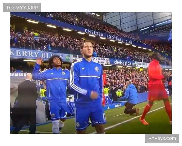 亚运会足球决赛精彩纷呈：激烈对抗铸就荣耀时刻，赛事表现惊艳全场