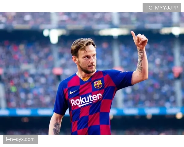 克鲁伊夫理念再焕新生:哈维引领巴萨战术革新,传承与创新交融