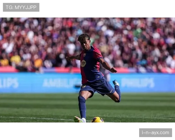 新星崛起势头强劲:足球界未来之星持续闪耀,前景备受瞩目